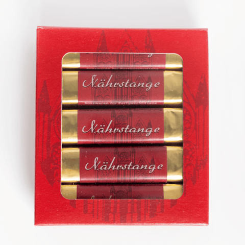 Nährstange, Einzelriegel mit lockerer Füllung, überzogen mit kakaohaltiger Fettglasur ostdeutscher Schokoladen Klassiker Nahaufnahme 5er Box